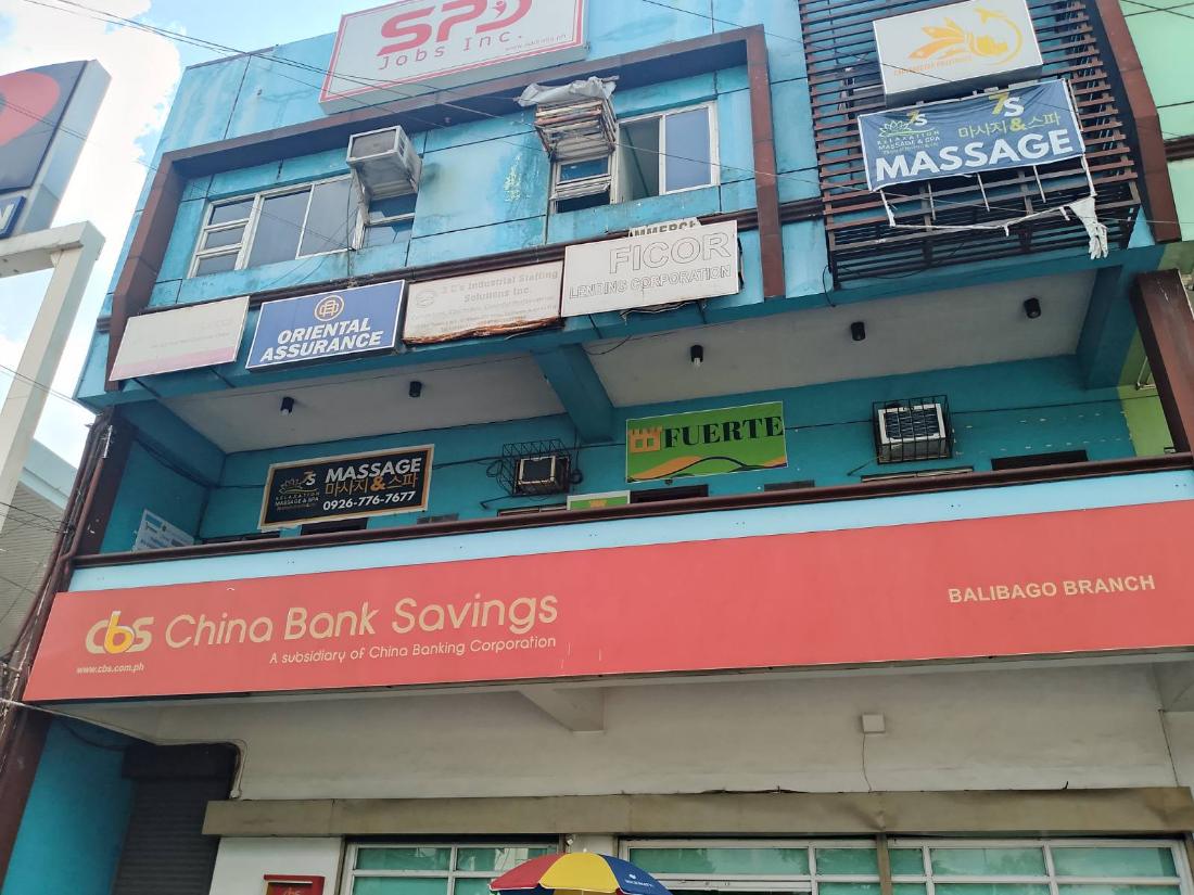 Larawan ng branch 1 ng 3